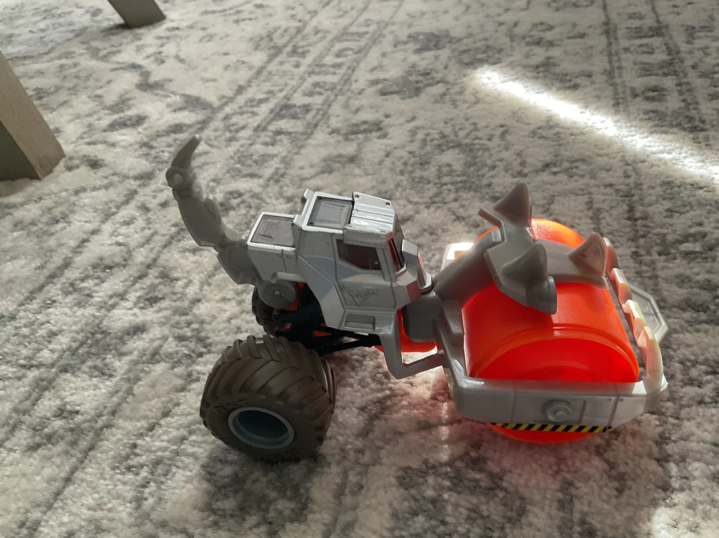 Dinosaur Monster Truck Toy – Light-Up Feature – Great Condition