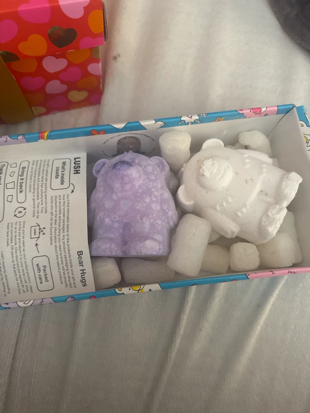 LUSH Bear Hugs Bath Bomb Set - photo 2