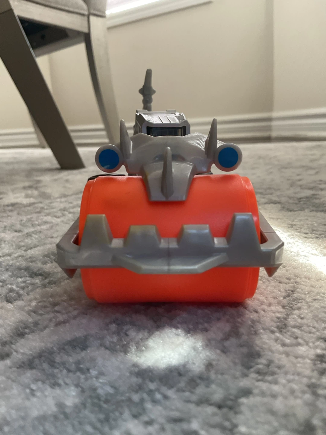Dinosaur Monster Truck Toy – Light-Up Feature – Great Condition - photo 2
