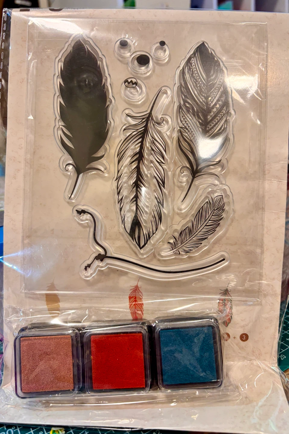 Feather Clear Stamp Set with Ink Pads