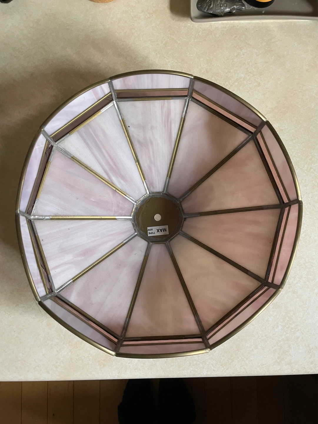 Stained Glass Lamp Shade - photo 3