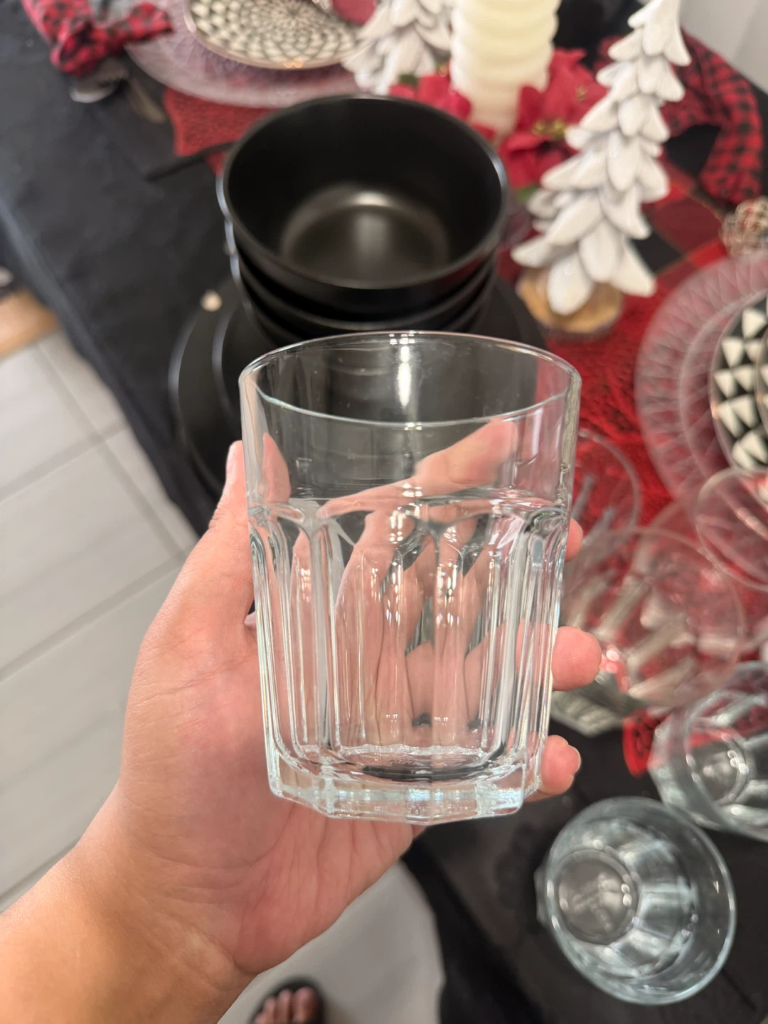 IKEA Set of 6 Black Dinner Plates and Bowls with 6 Clear Glasses - photo 5