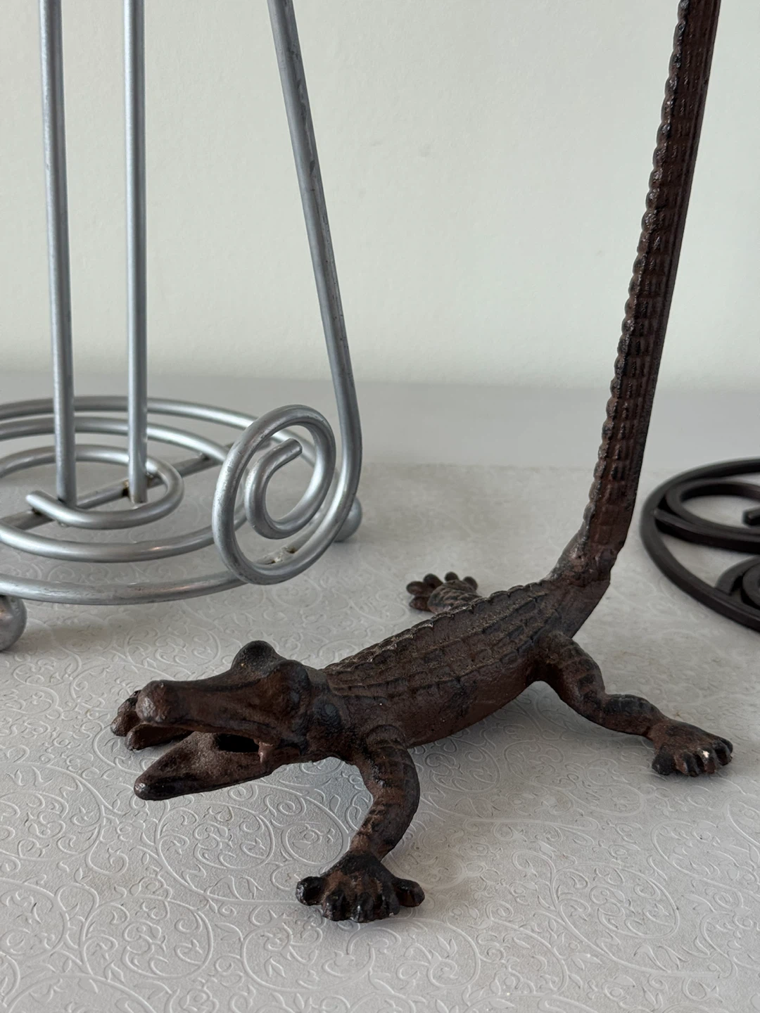 Paper Towel Holders & Fruit/ Ornament Hanger - photo 2