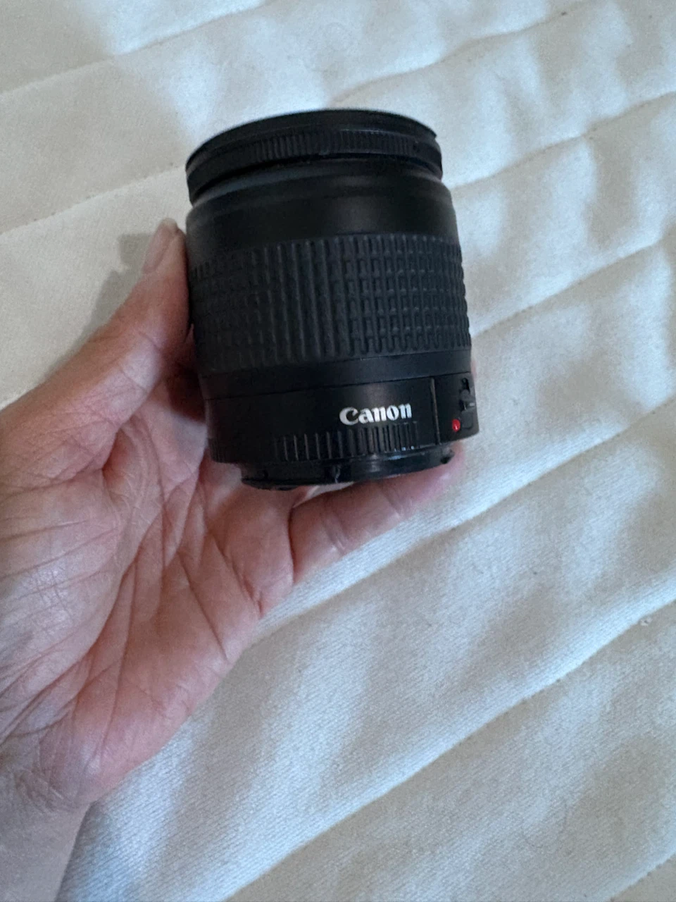 Canon EF 28-80mm f/3.5-5.6 Zoom Lens - photo 4