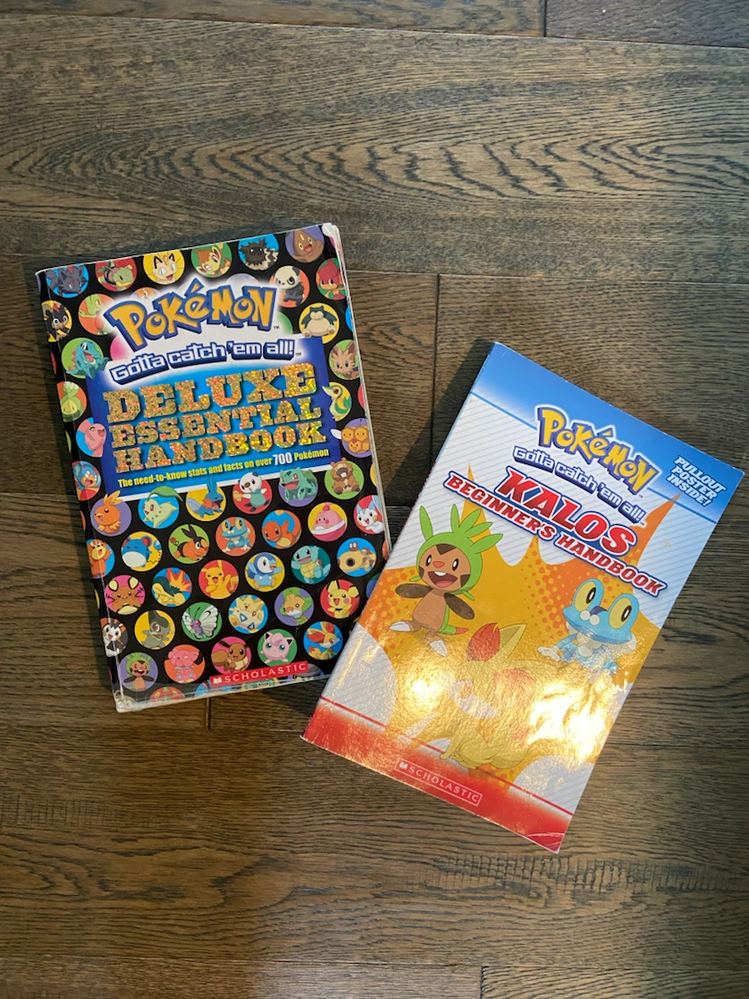 Pokemon Deluxe Essential Handbook & Kanto Trainers Guide