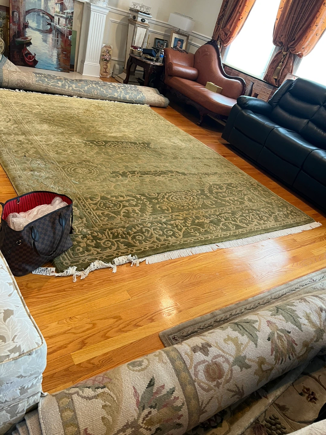 Quality items, different prices - photo 3