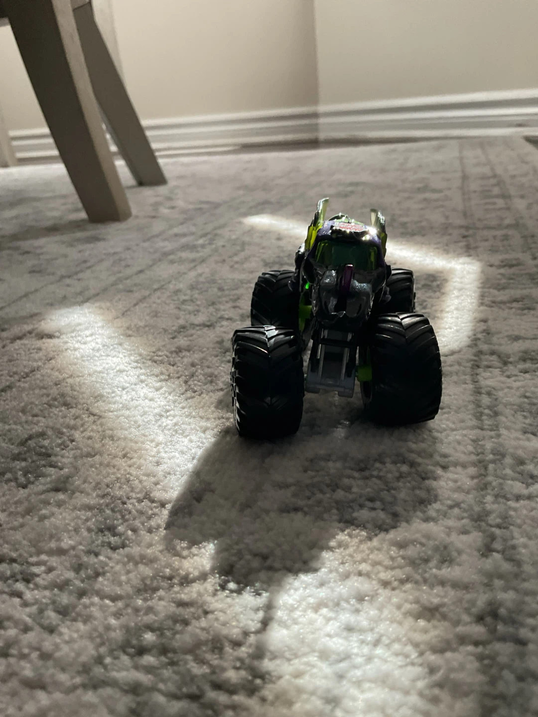 Monster Jam Grave Digger Toy Truck - photo 2