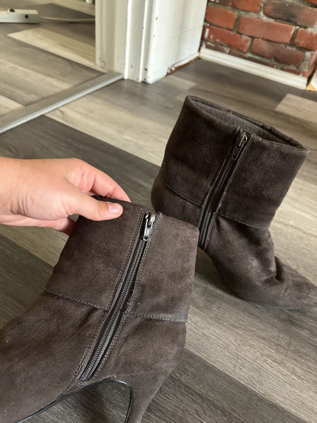 Brown Suede Ankle Boots - photo 3
