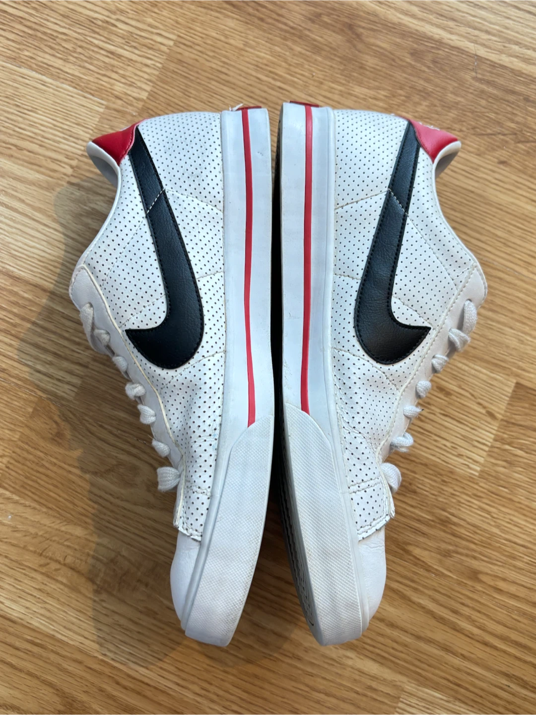 Vintage Nike Sweet Classic Leather Lows- 10.5 Men's (2010) - photo 2