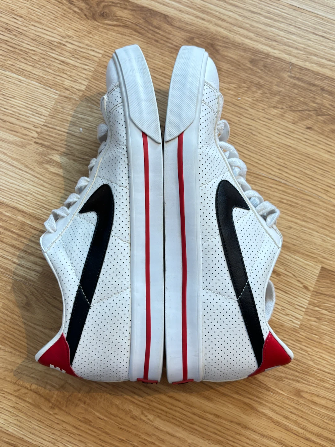 Vintage Nike Sweet Classic Leather Lows- 10.5 Men's (2010) - photo 3