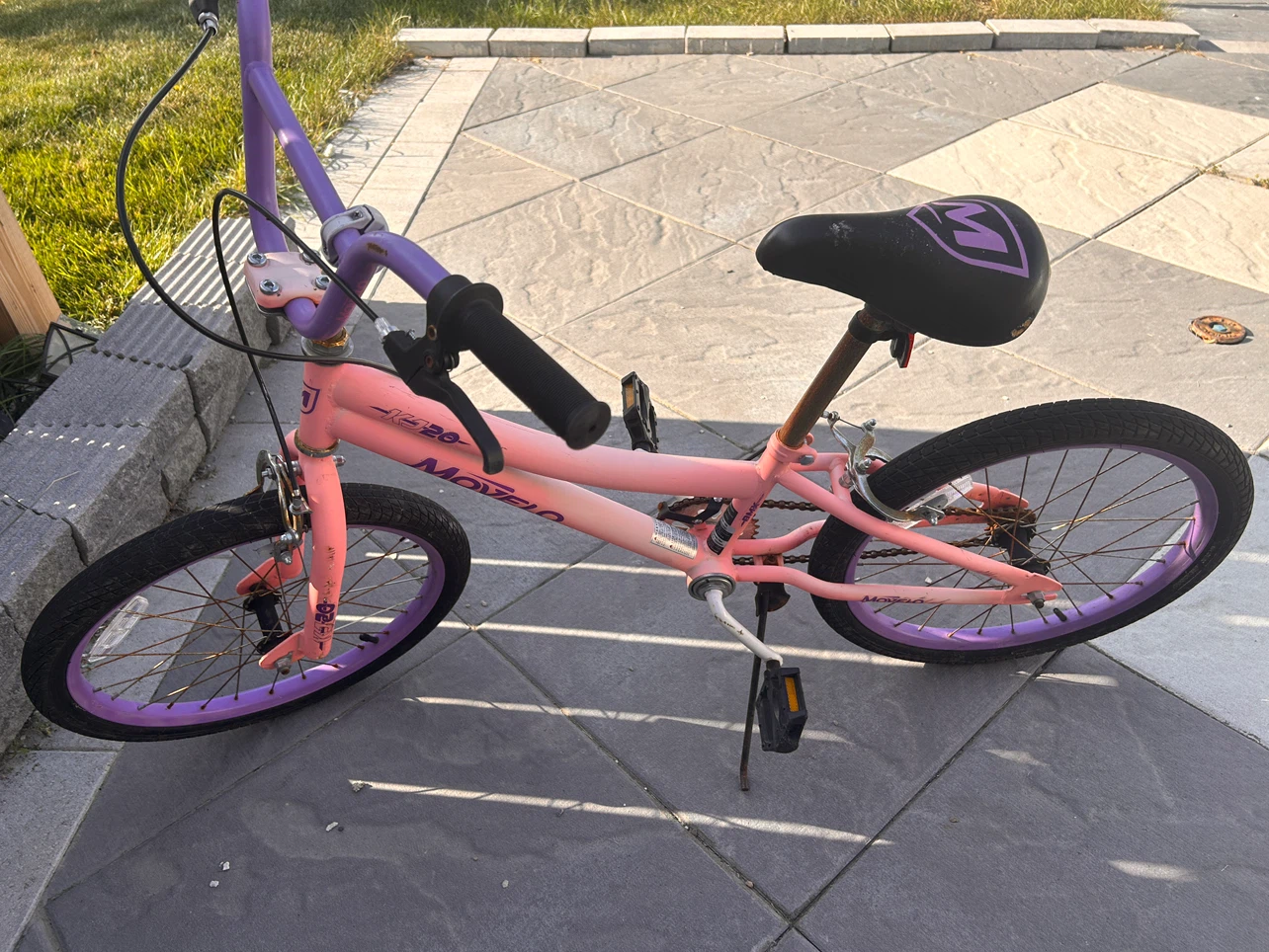 Movelo K20 Pink BMX Bike