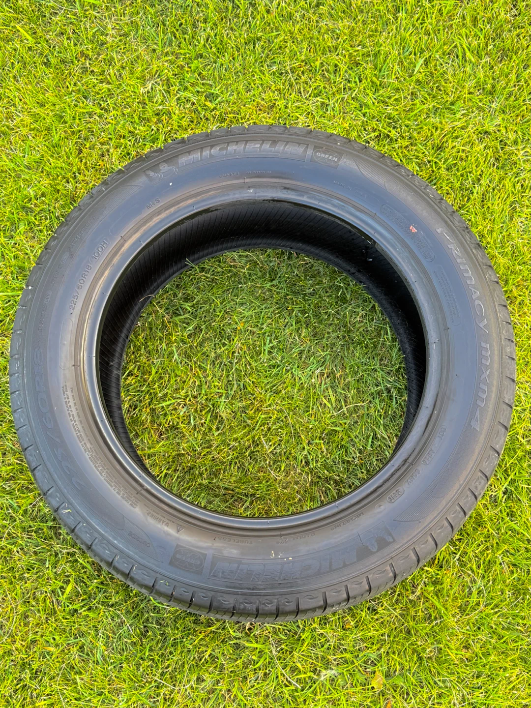 225/60/18 All season tires 2pcs - photo 2
