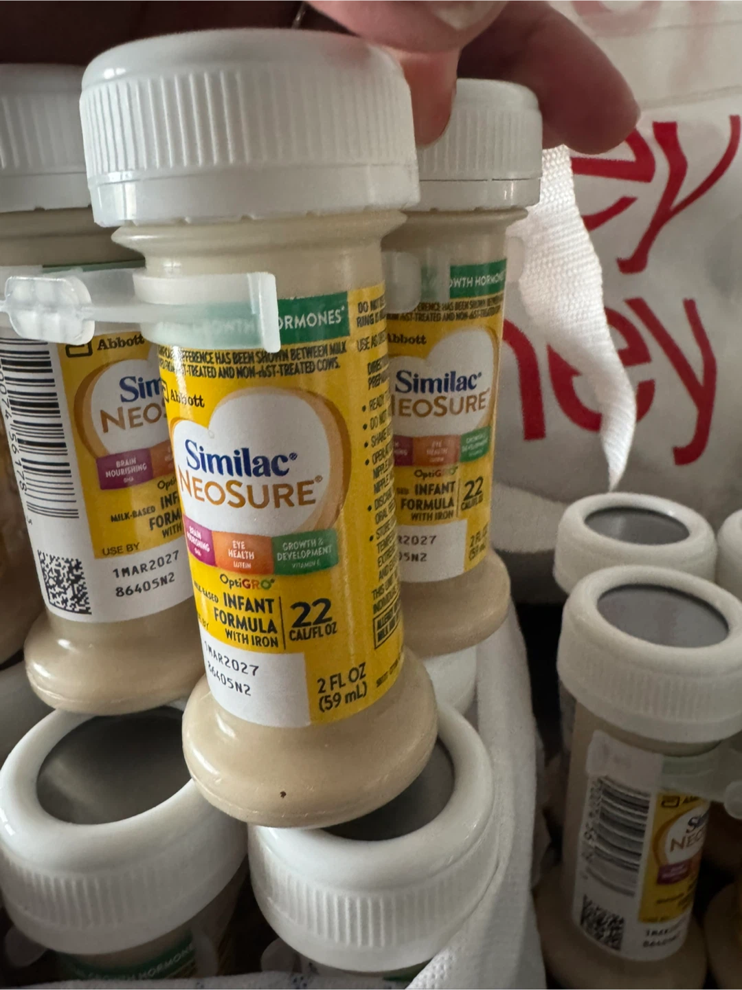 Similac NeoSure infant formula bundle with diapers - photo 4