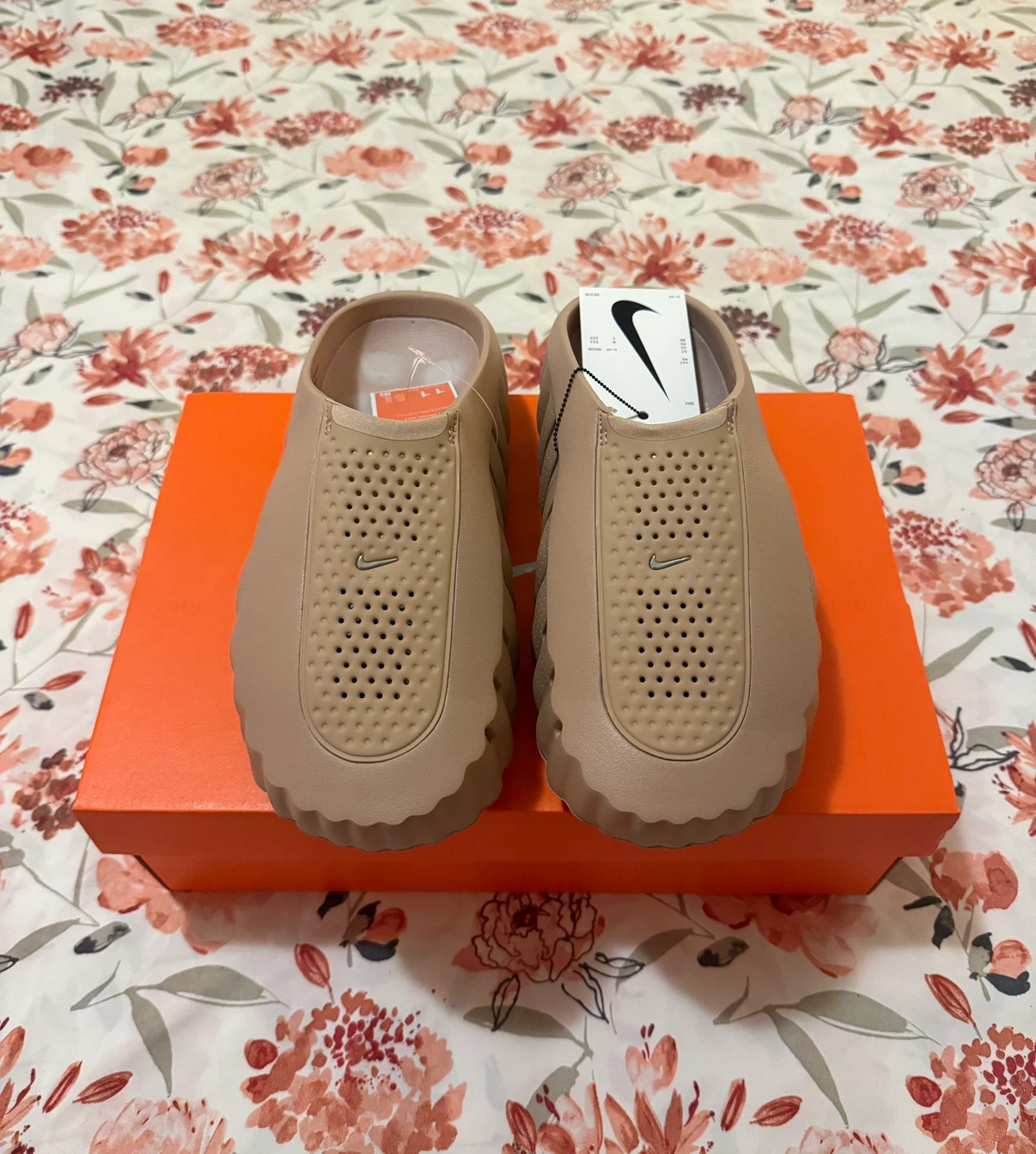 Nike Mind 001 Brown