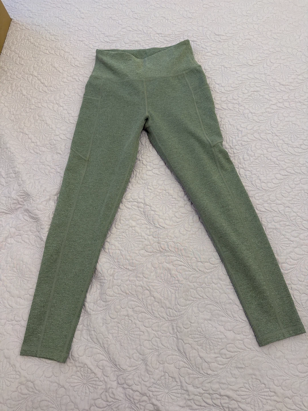 Grey High-Waisted Leggings with Pockets