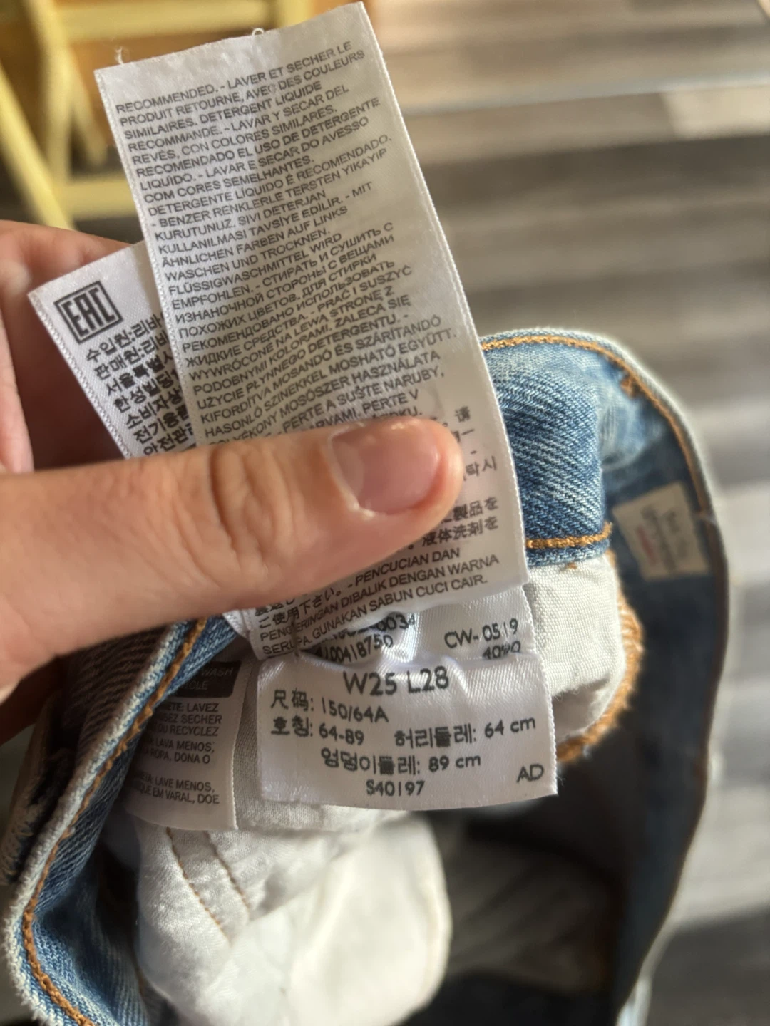 Levi's 501 Jeans - W25 L28 - photo 3