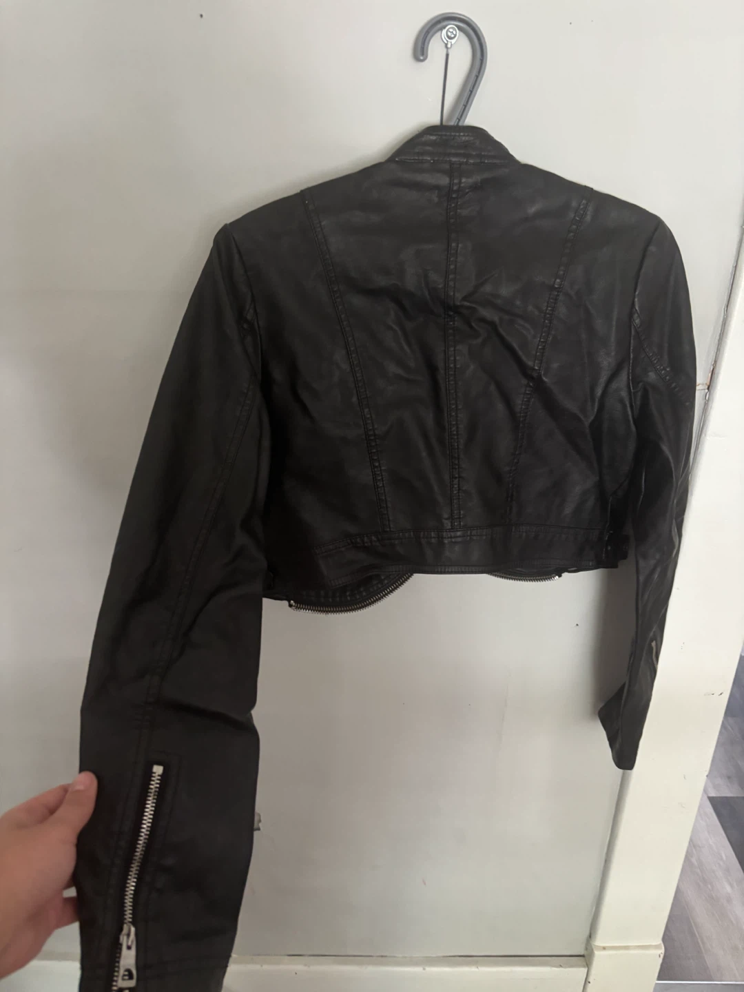 Guess Black Faux Leather Cropped Moto Jacket - photo 2