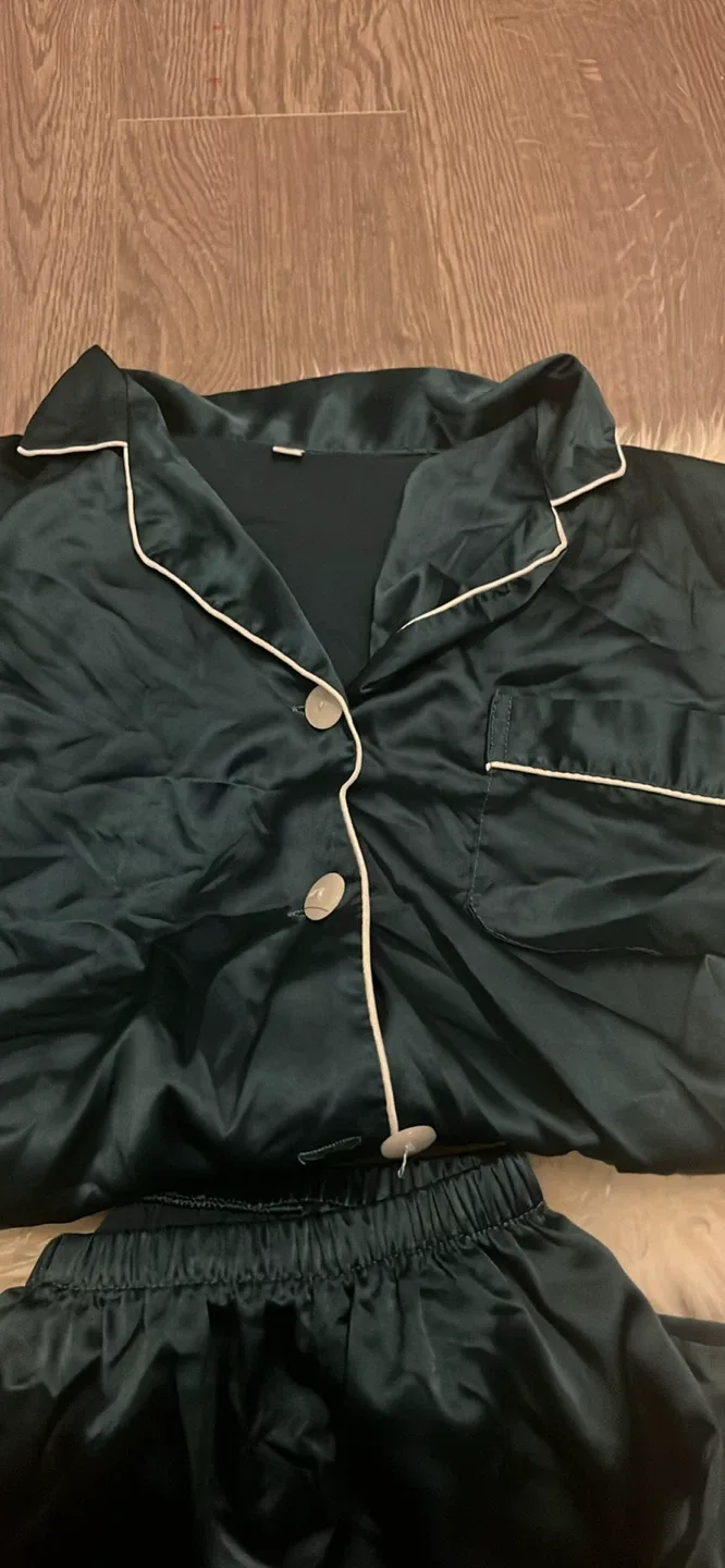 Dark Green Satin Pajama Set Size L