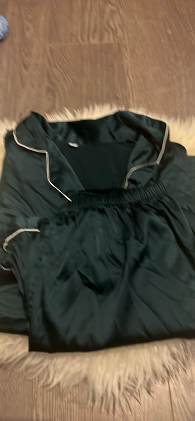 Dark Green Satin Pajama Set Size L - photo 4