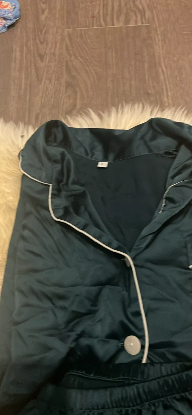 Dark Green Satin Pajama Set Size L - photo 5