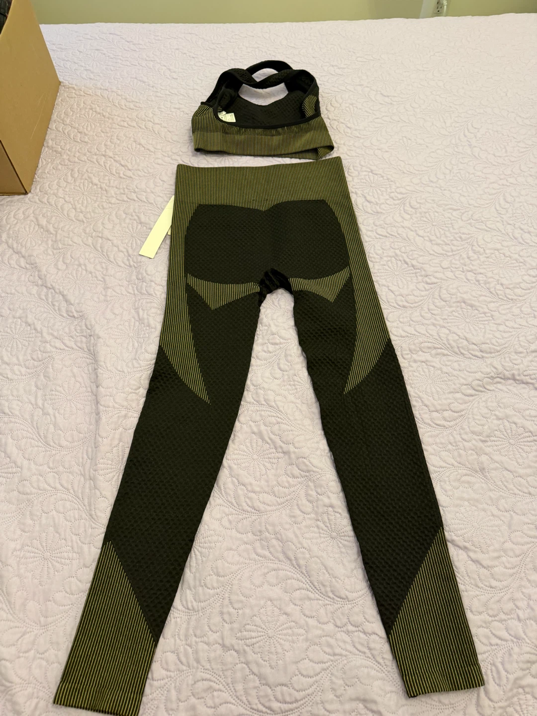 NEW MIX Activewear Set - Sports Bra & Leggings - photo 2