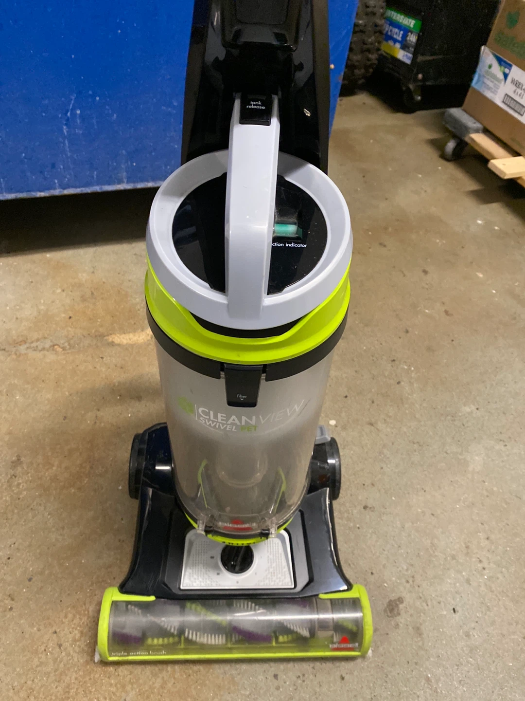 Bissell CleanView Swivel Pet vacuum - photo 3