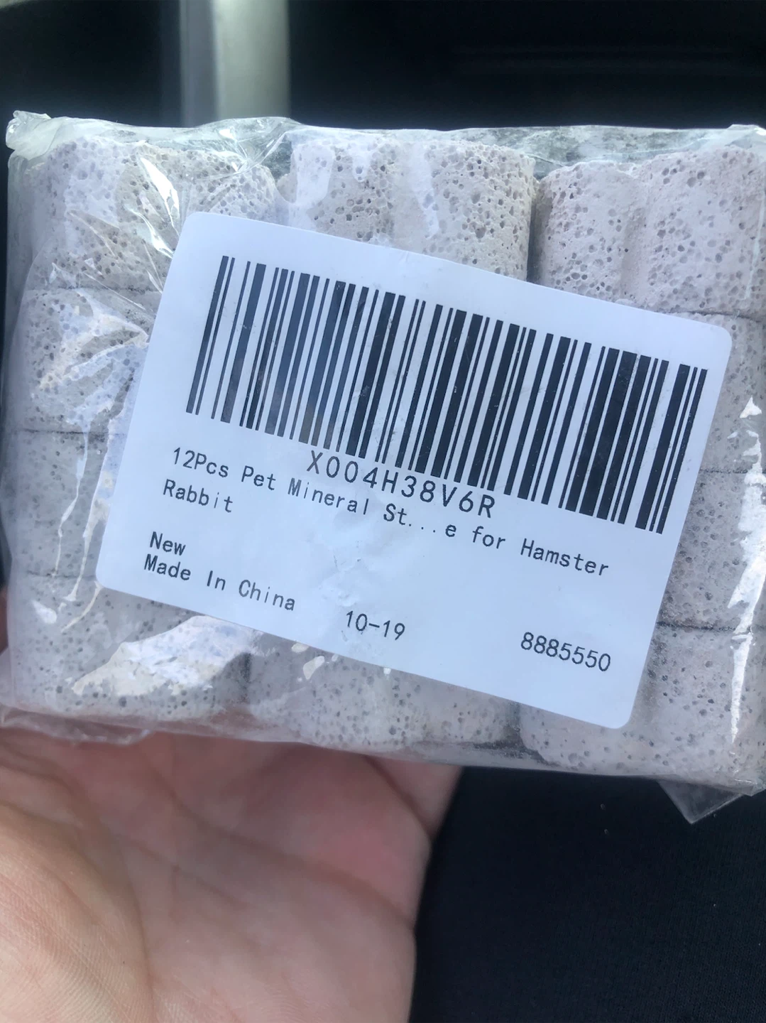 12-Piece Pet Mineral Stones for Hamsters and Rabbits