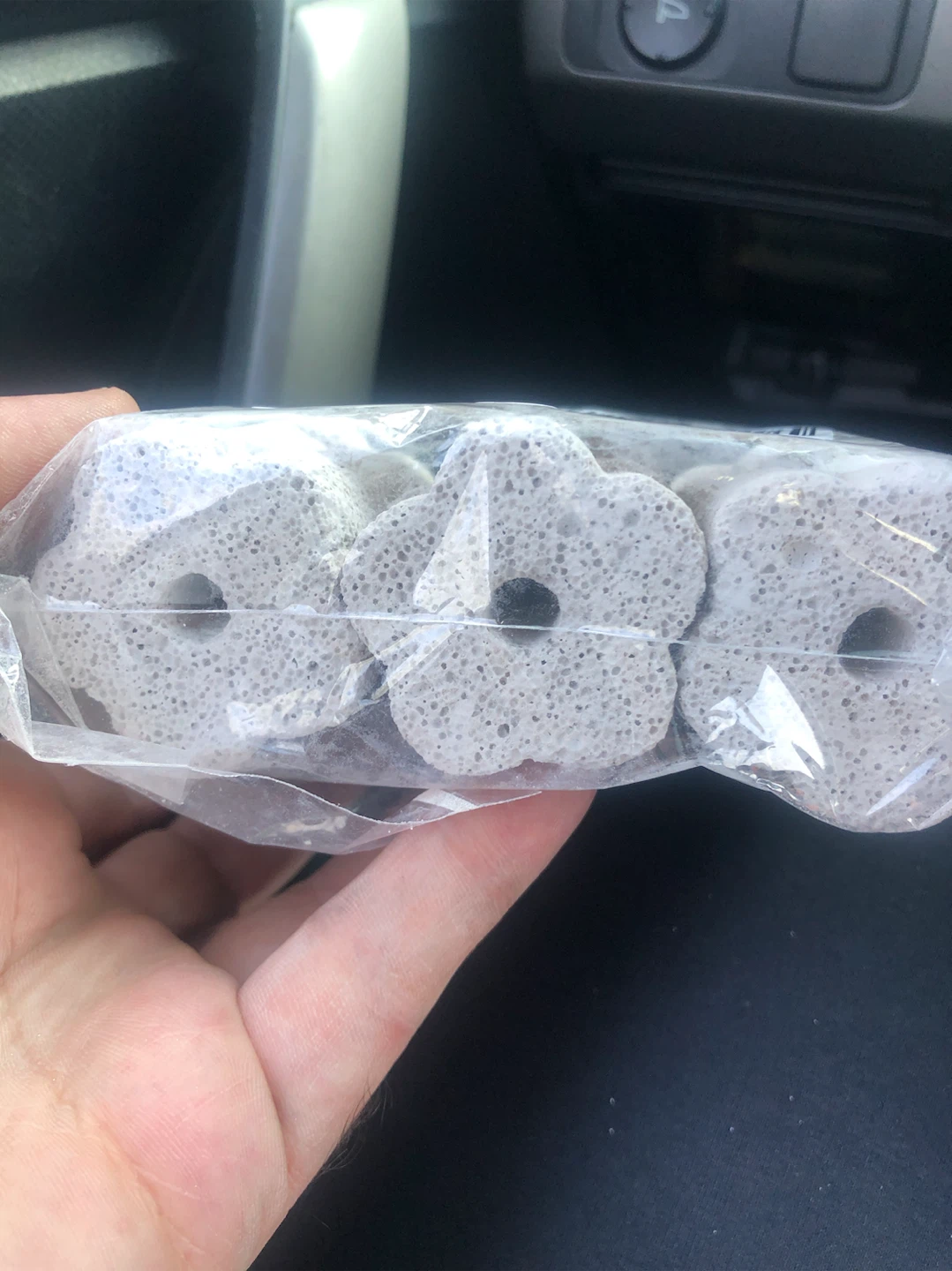 12-Piece Pet Mineral Stones for Hamsters and Rabbits - photo 3