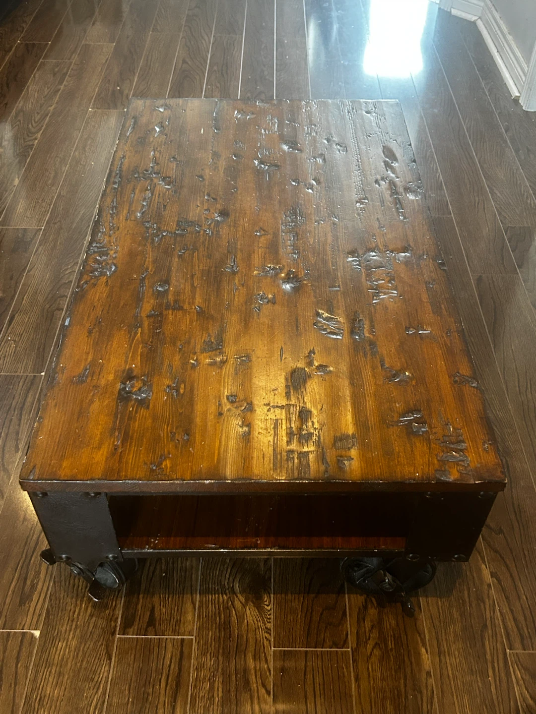 Leon’s furniture Wood Coffee Table with Wheels - photo 2