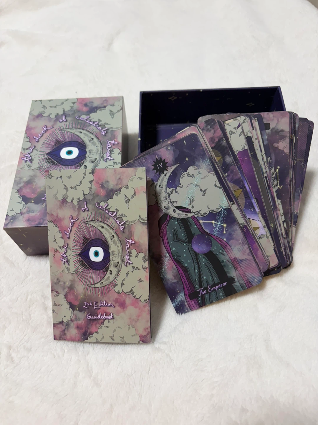 The deck of an artist Tarot 2nd Edition