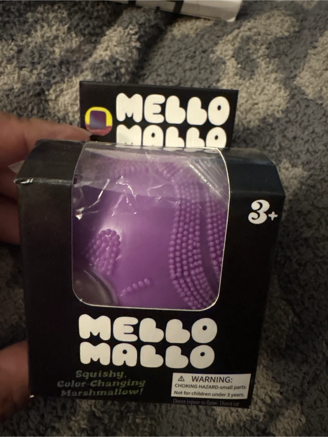 Mello Mallo Squishy Color-Changing Marshmallow Toy