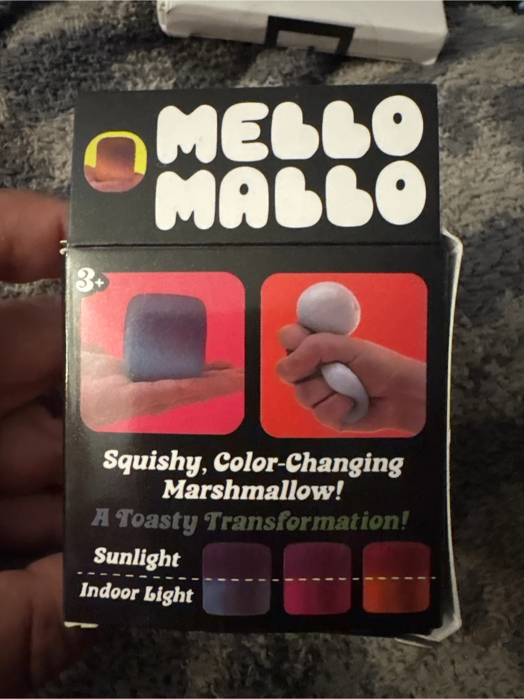 Mello Mallo Squishy Color-Changing Marshmallow Toy - photo 2