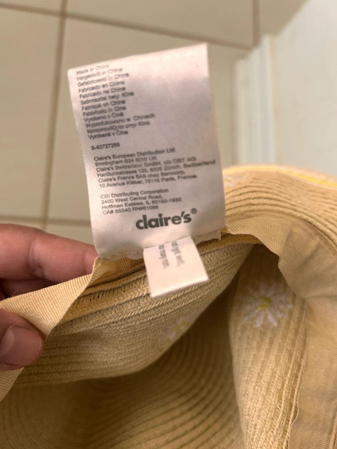 Claire's Daisy Straw Hat - photo 3