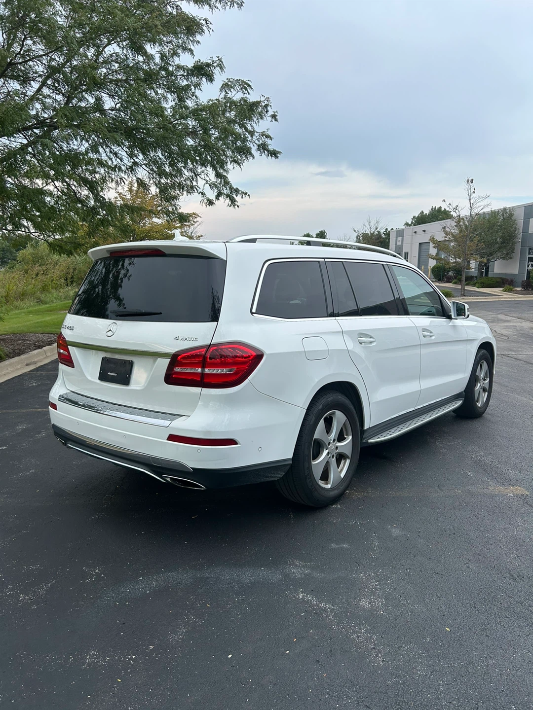 2017 Mercedes-Benz GLS450 4MATIC - photo 4
