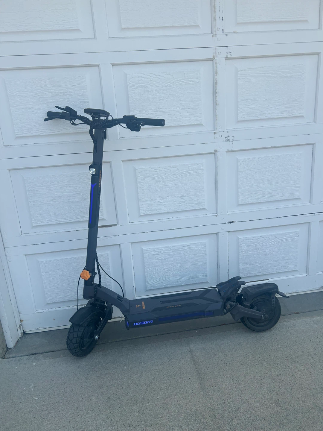 Ausom DT2 Pro Electric Scooter