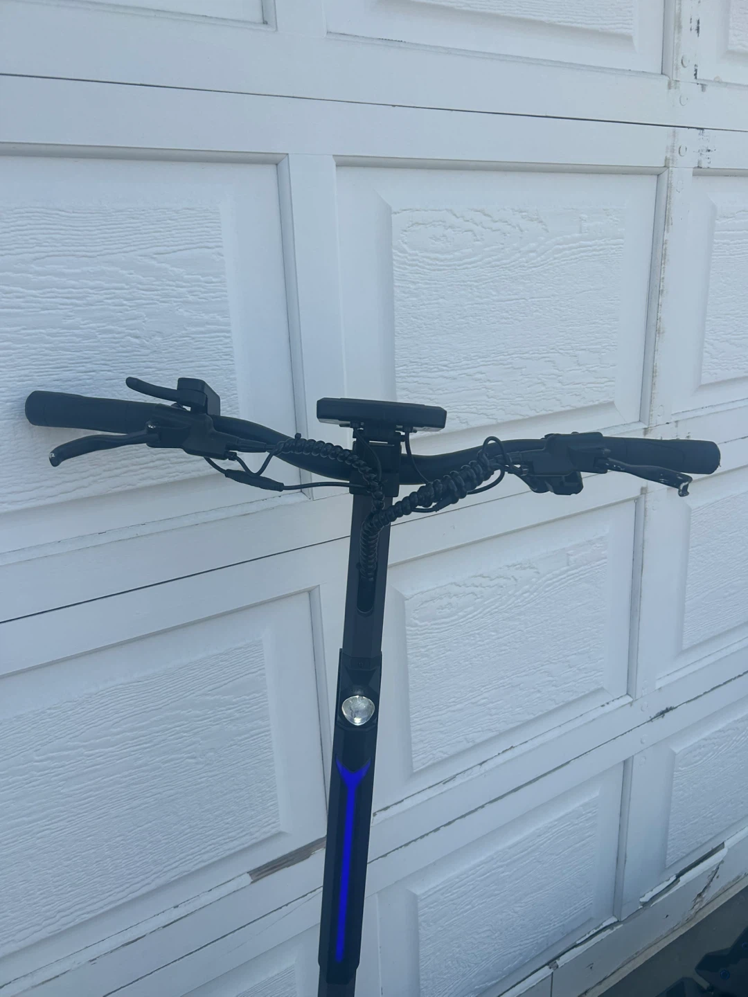 Ausom DT2 Pro Electric Scooter - photo 4
