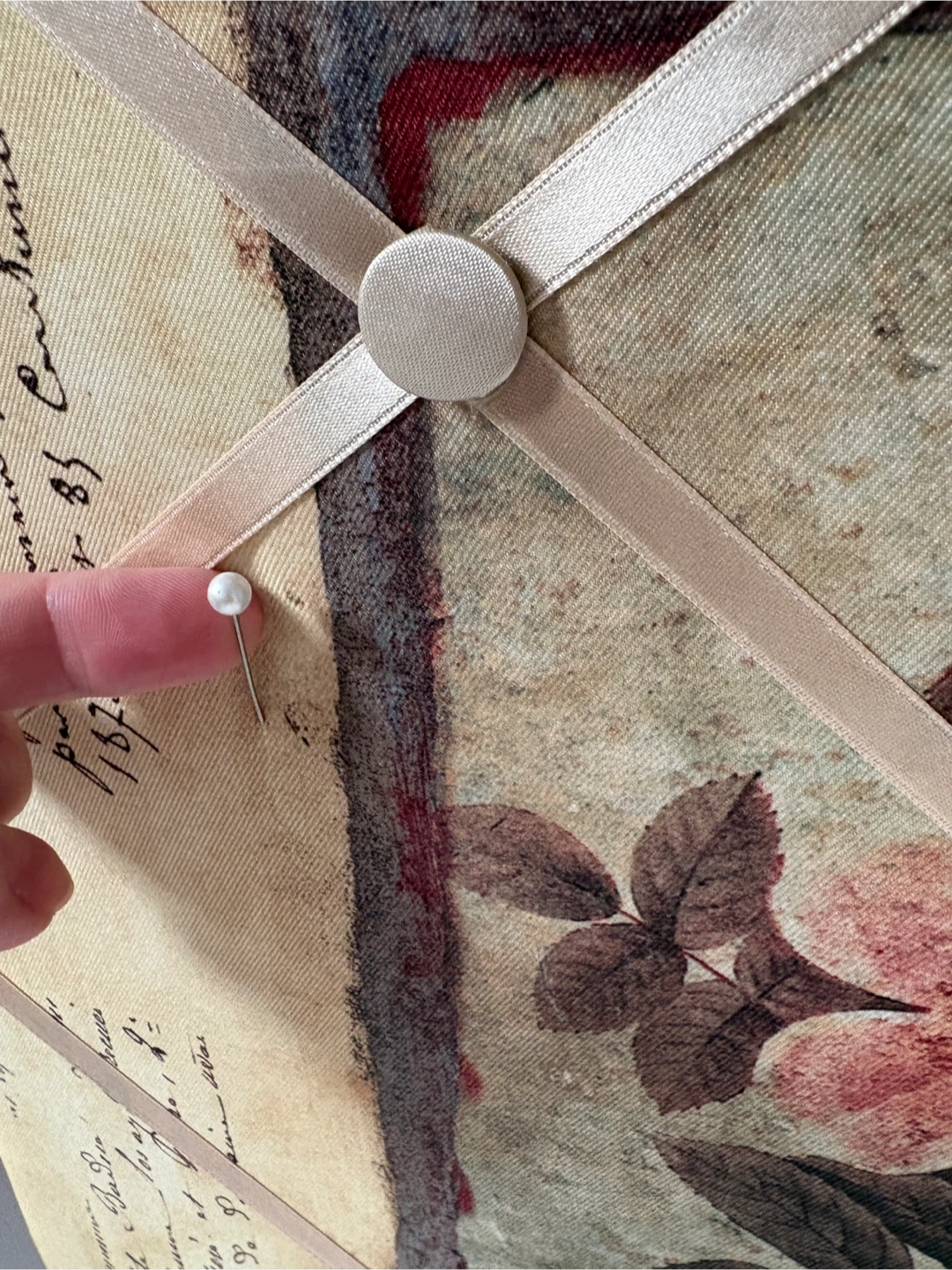 Decorative Fabric Photo Pin Board - photo 3