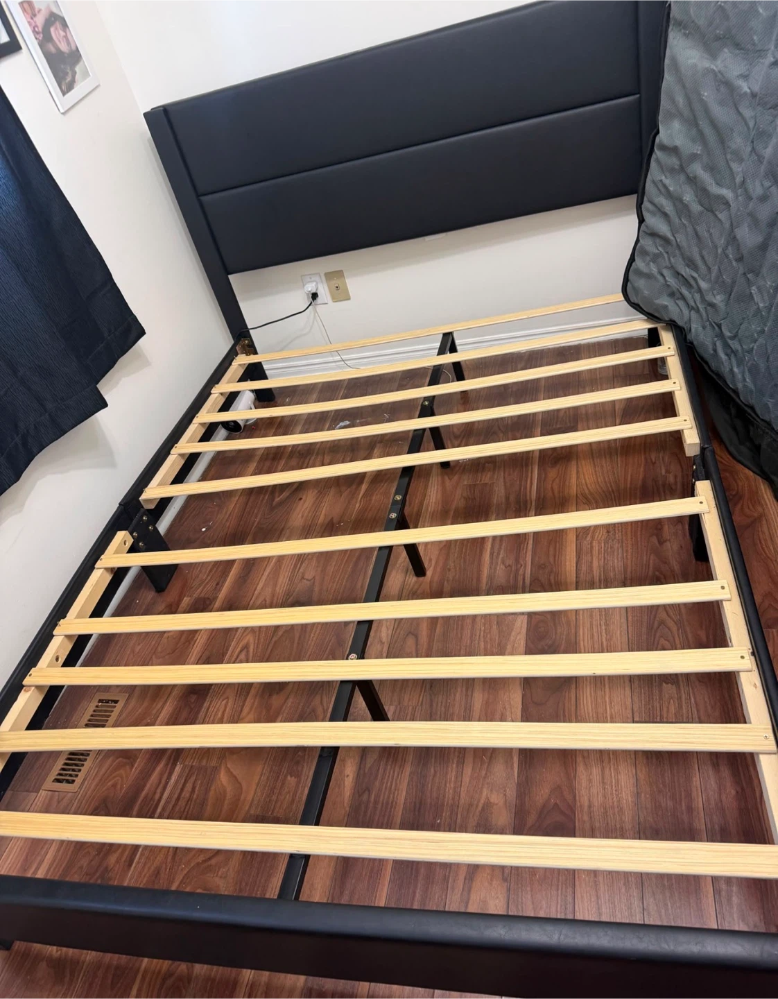 Black upholstered platform bed frame with headboard - photo 5