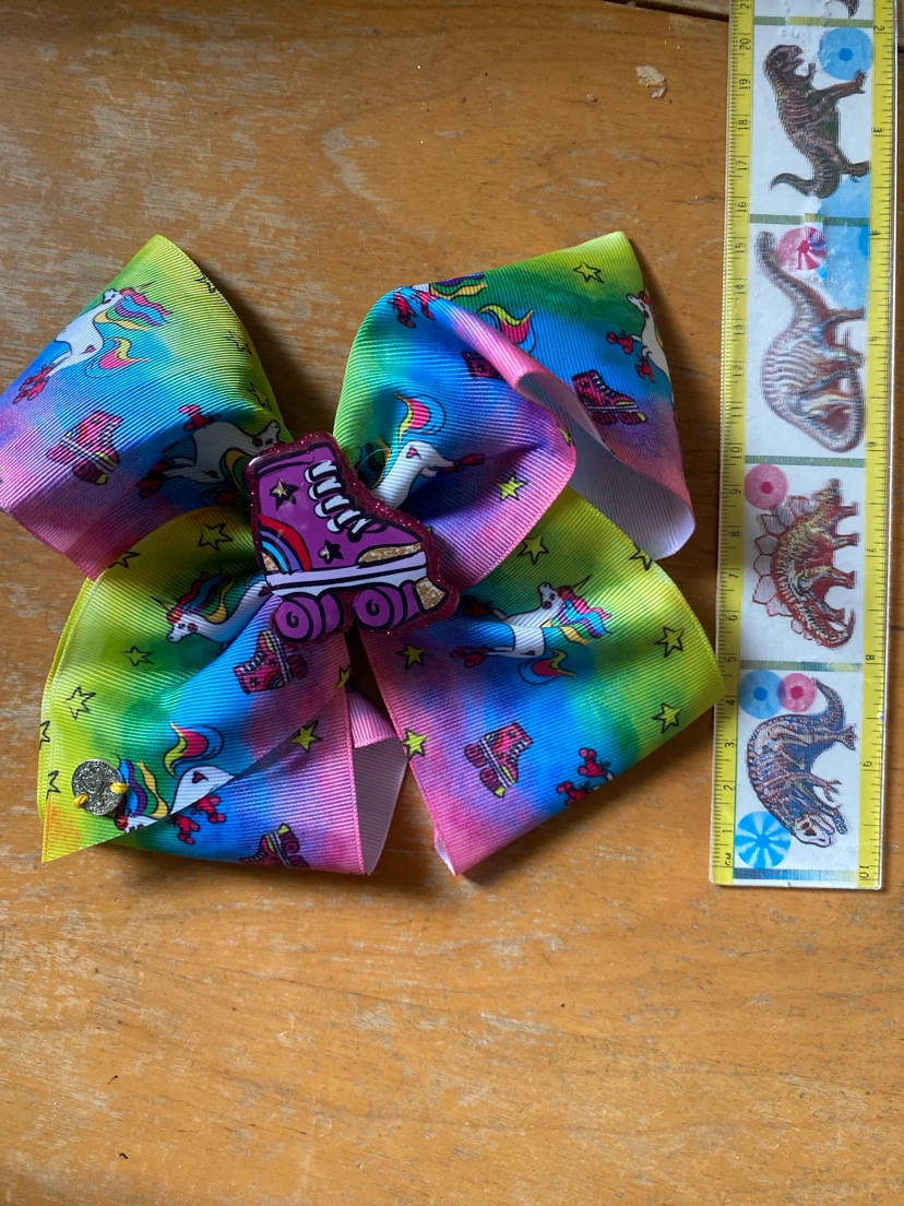Rainbow Unicorn Roller Skate Hair Bow Clip - photo 2