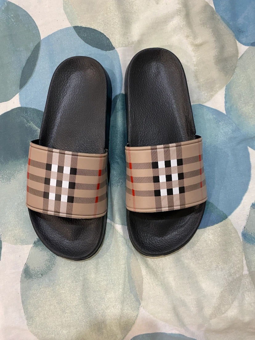 Burberry Slides - Size 41