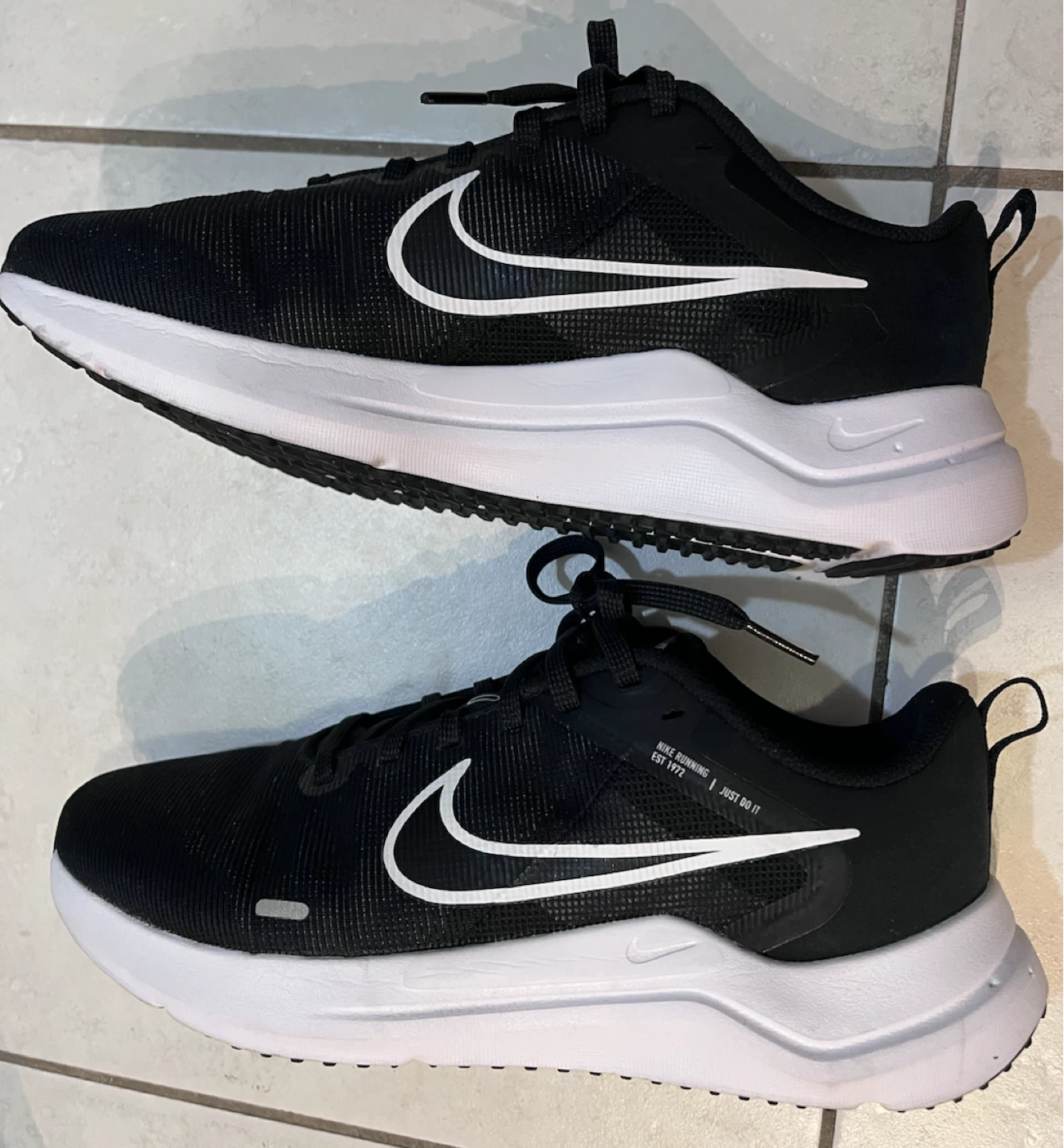 Women’s Nike Downshifter 12 size 9 wide - photo 4