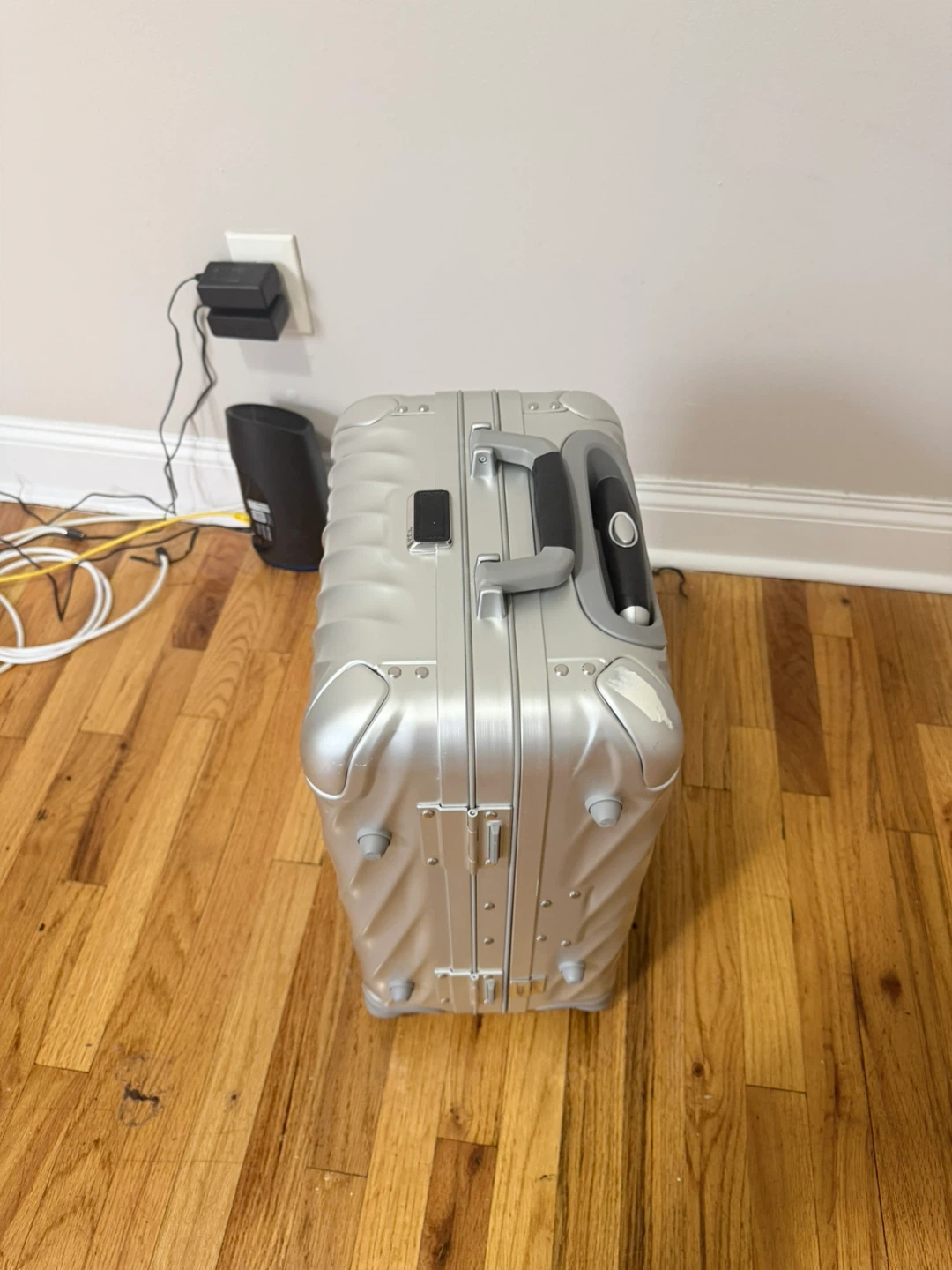 TUMI CARRY ON 50% Markdown - photo 3