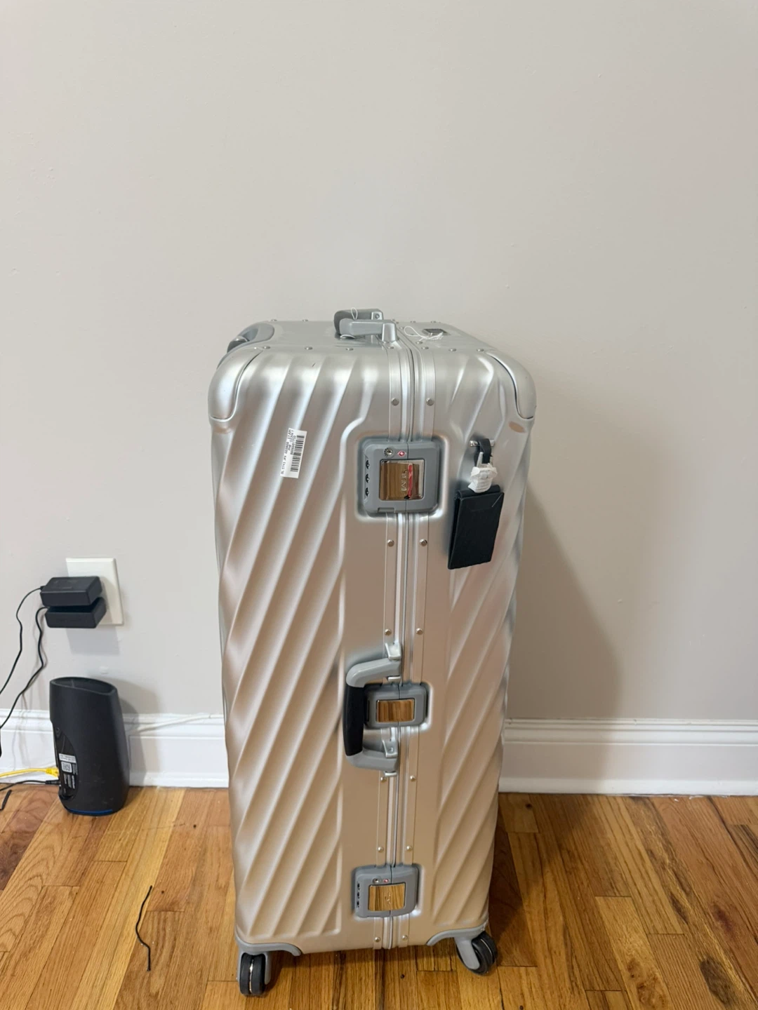 TUMI XL TRUNK