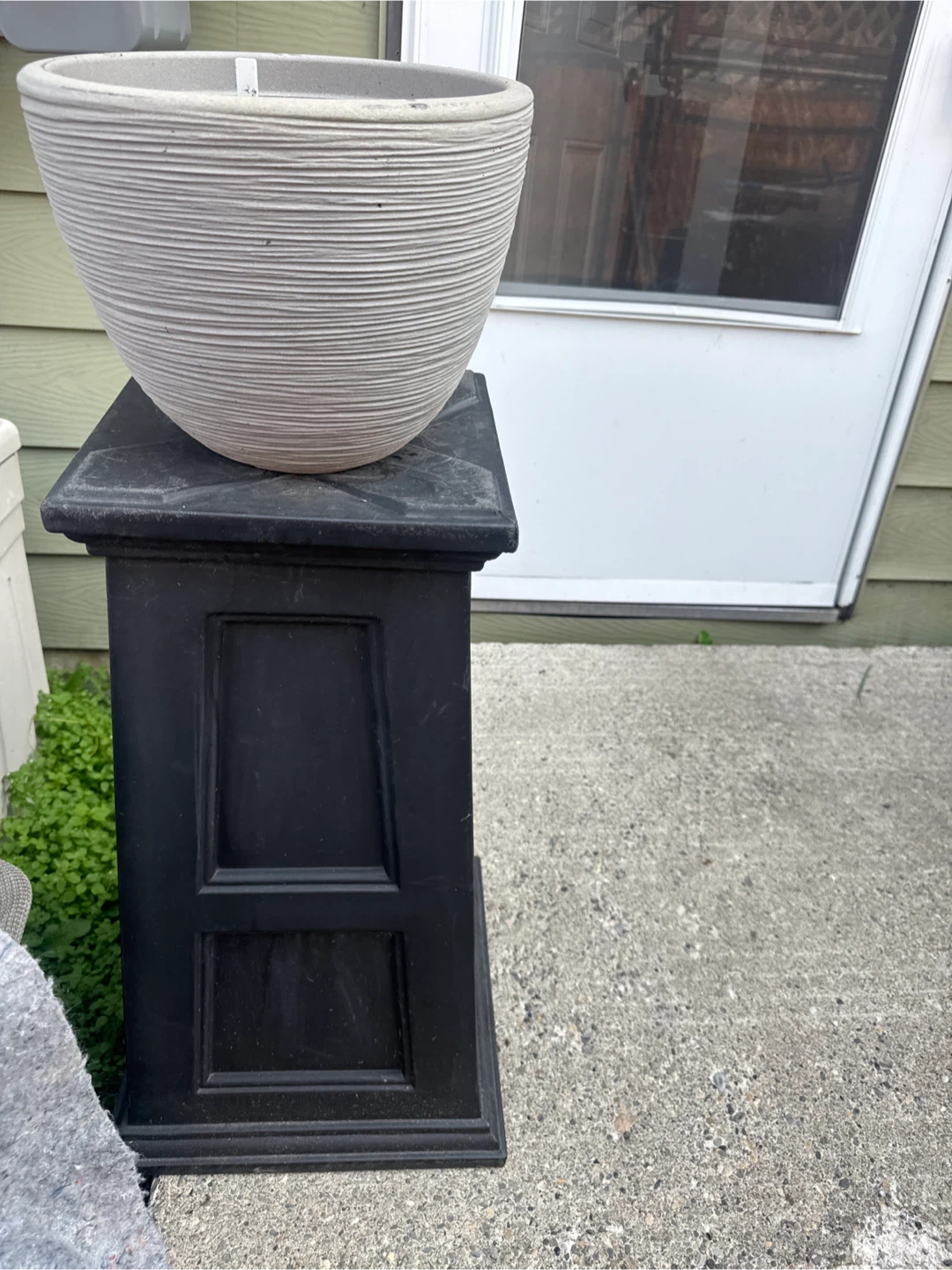 Grey Decorative Planter with Pedestal - photo 2