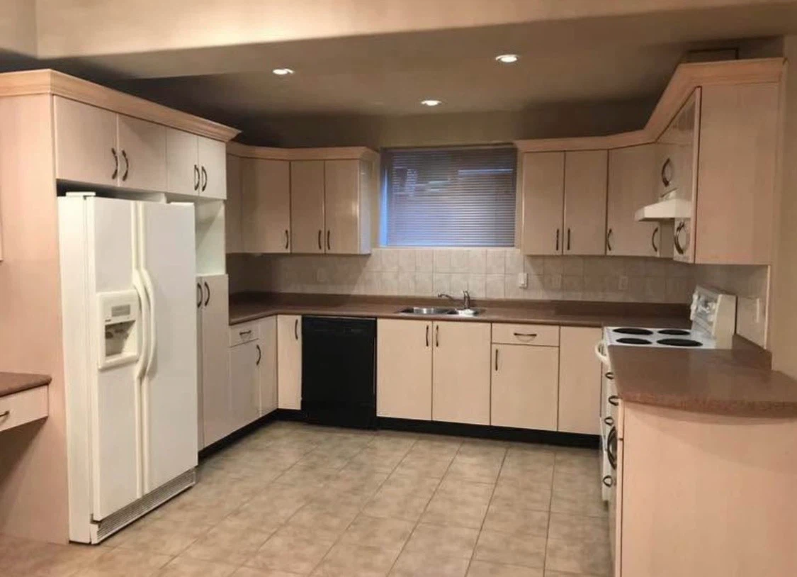 2 bedroom basement suite for rent - Westwood Plateau Coquitlam - photo 2