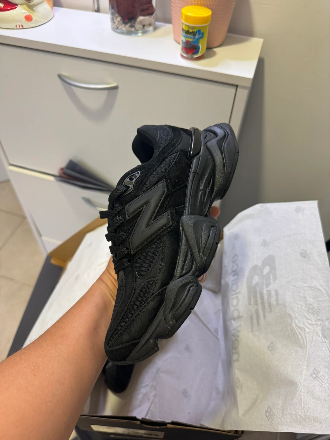 New Balance 9060 Triple Black Sneakers US 8