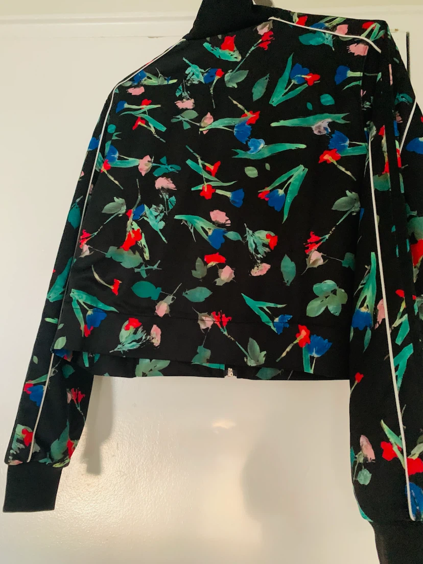 MED. Adidas Floral Track Jacket - Women's Medium - photo 2