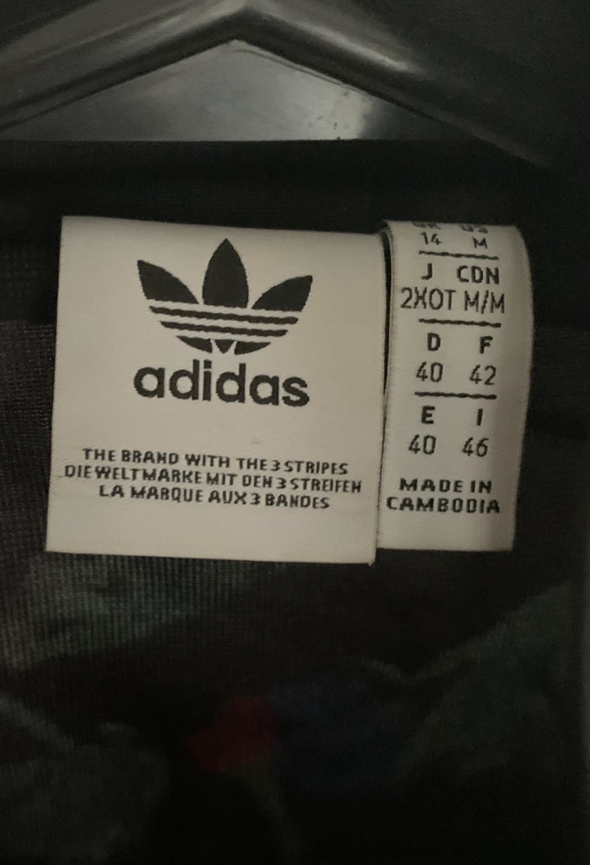 MED. Adidas Floral Track Jacket - Women's Medium - photo 3