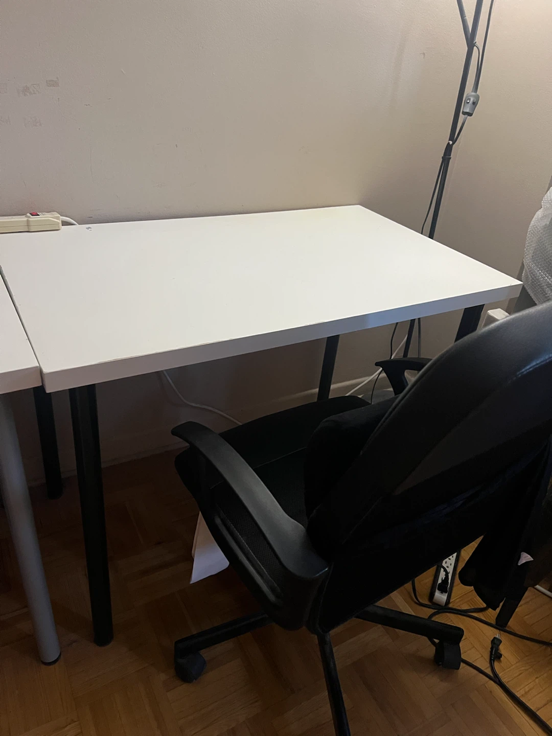 Ikea office table and chairs - photo 2