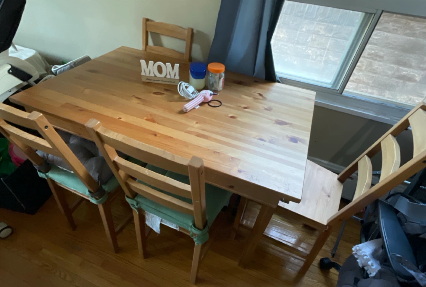 Ikea Dining table and Chairs with Cushions